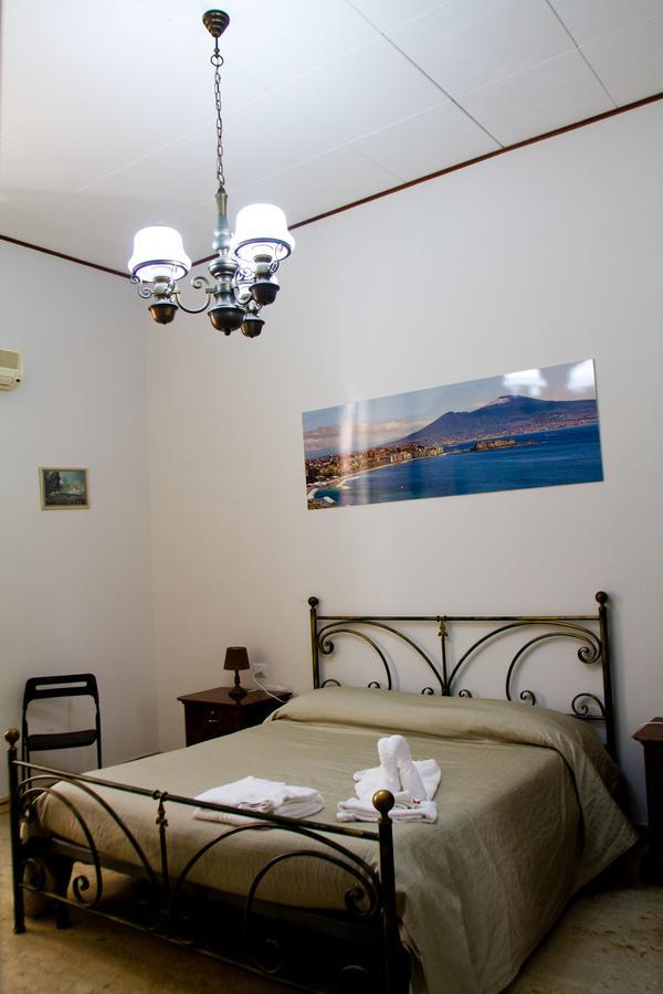 Bed and Breakfast I Sorrisi Di Napoli Exterior foto